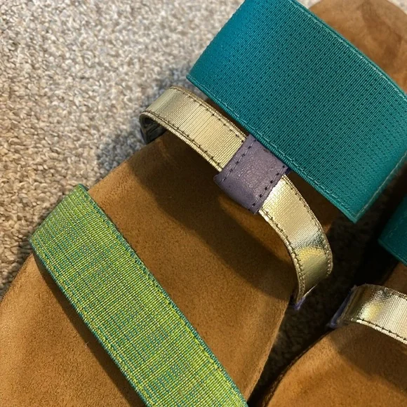 Naot sandals - Picture 2 of 6